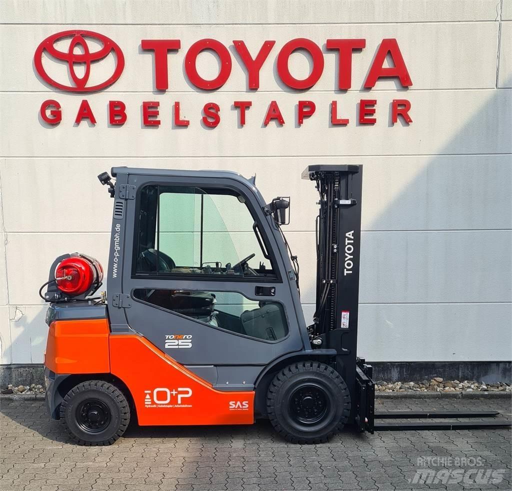 Toyota 02-8FGF25 LPGフォークリフト