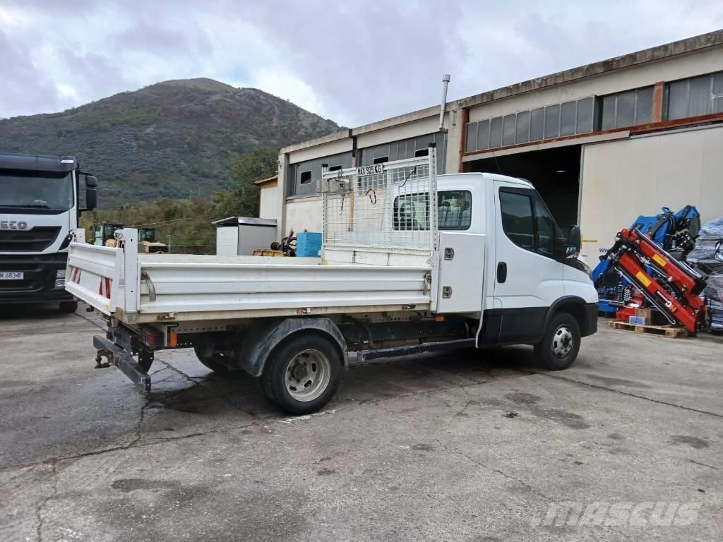 Iveco Daily 35-120 ダンプ