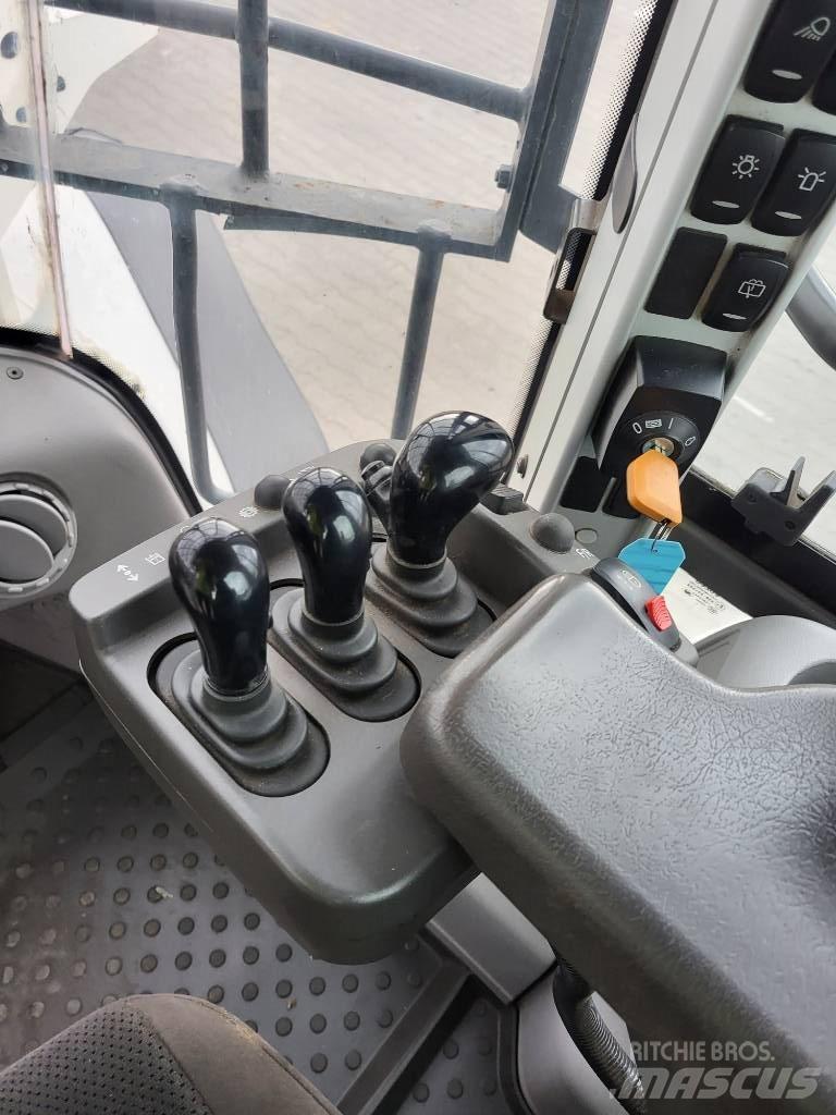 Volvo L 110 H ホイールローダー・タイヤショベル