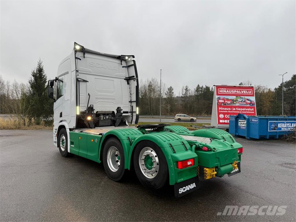 Scania R580 6x2 中古トラクターヘッド | トレーラーヘッド