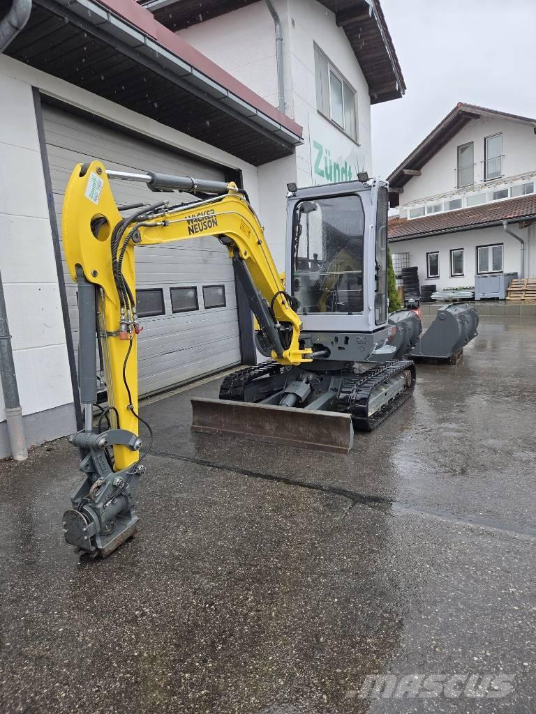 Wacker Neuson EZ38 大型油圧ショベル12t以上（パワーショベル・ユンボ）