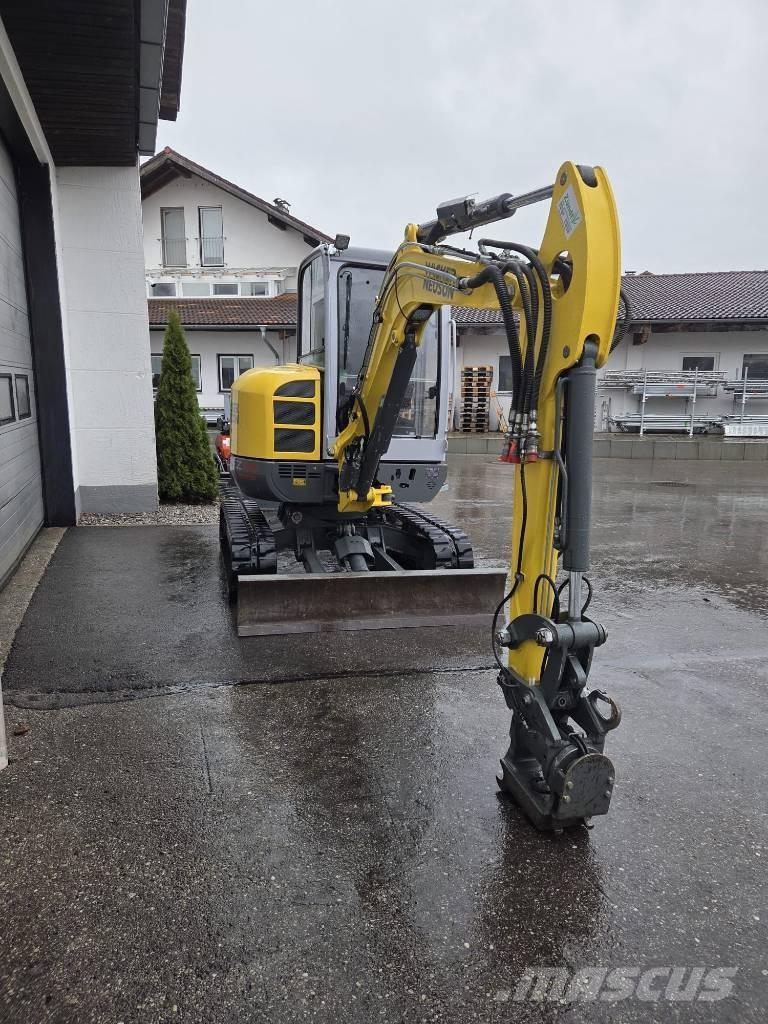 Wacker Neuson EZ38 大型油圧ショベル12t以上（パワーショベル・ユンボ）