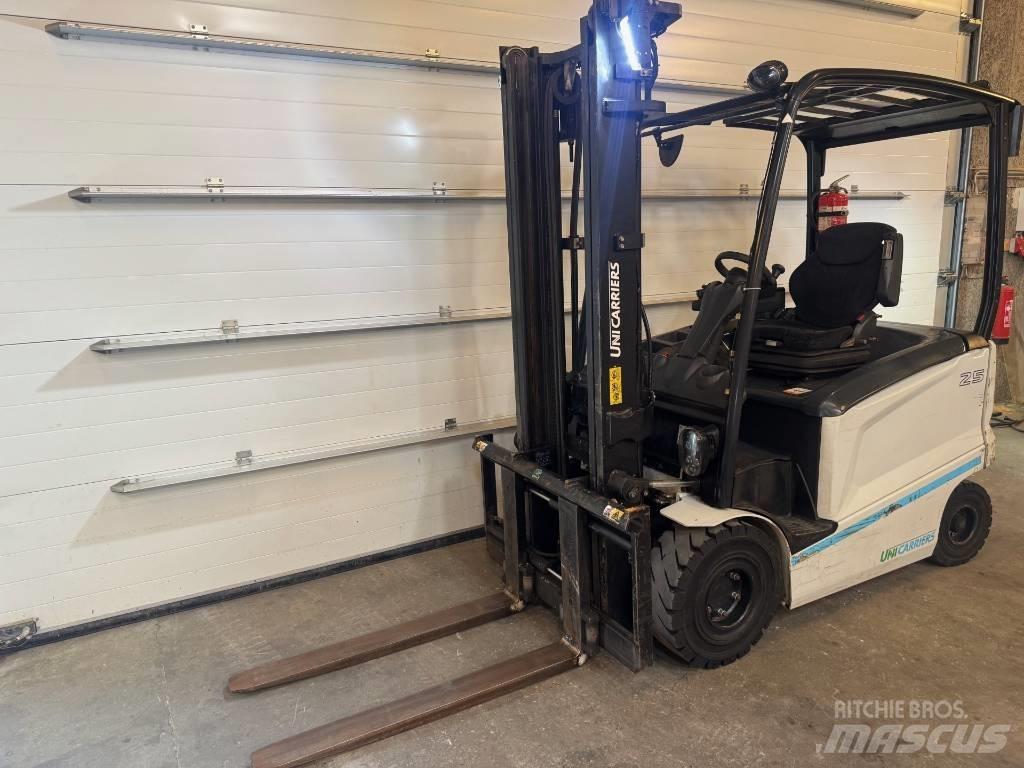 UniCarriers MX 25 バッテリーフォークリフト