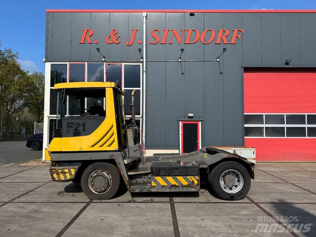 Terberg RT283 ターミナルトラクター