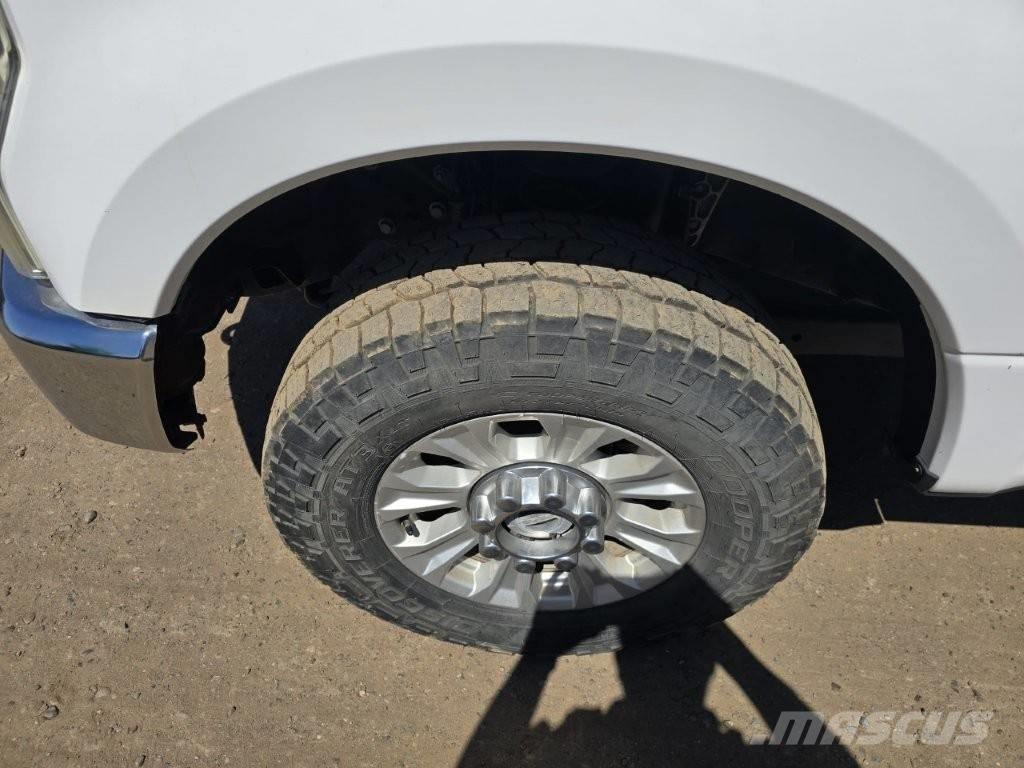 Ford F 250 FX4 その他