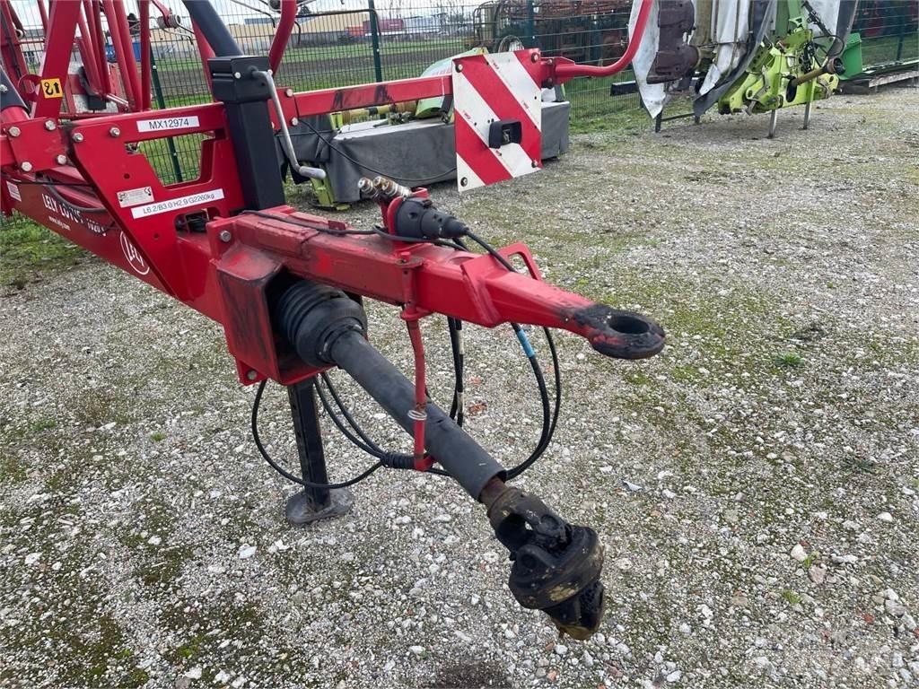 Lely Lotus 1020 S テッダー・テッダーレーキ