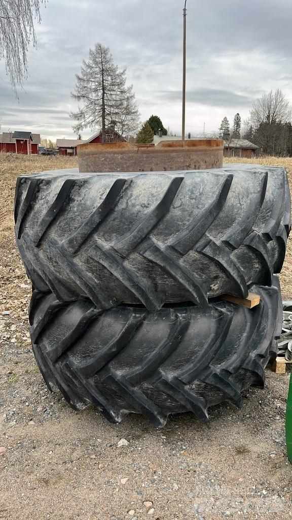 John Deere 4850 トラクター