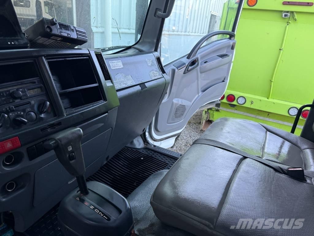 Isuzu NRR 塵芥車、パッカー車