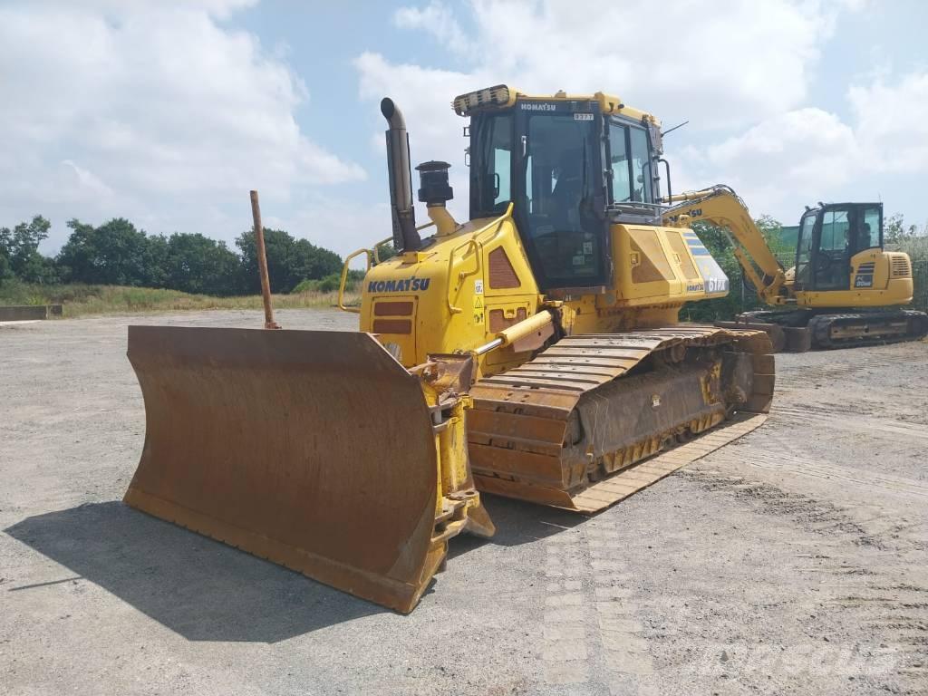 Komatsu D61PX-23 ブルドーザー