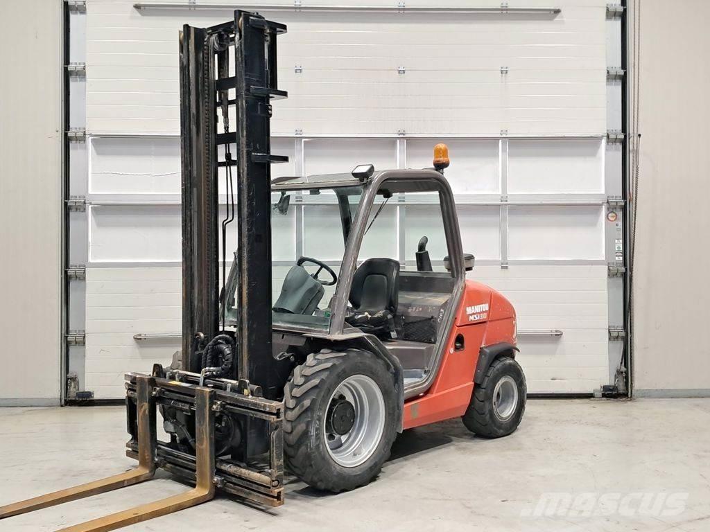 Manitou MSI30D ラフターテレントラック