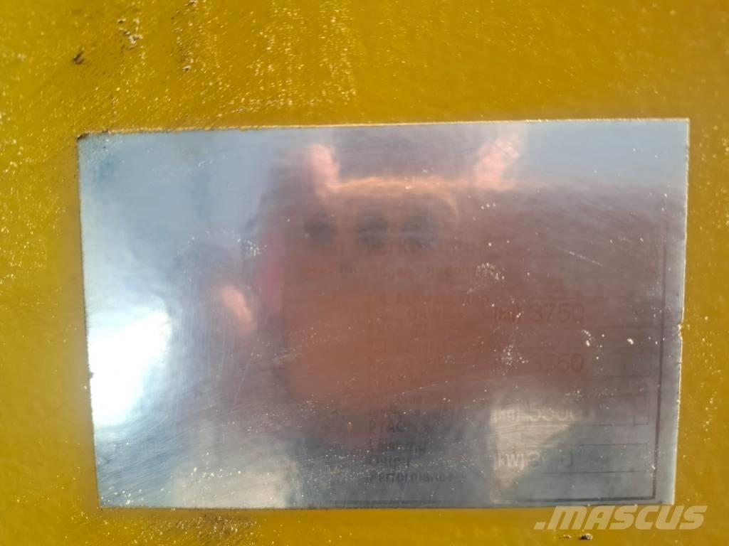 Kramer 318 ホイールローダー・タイヤショベル