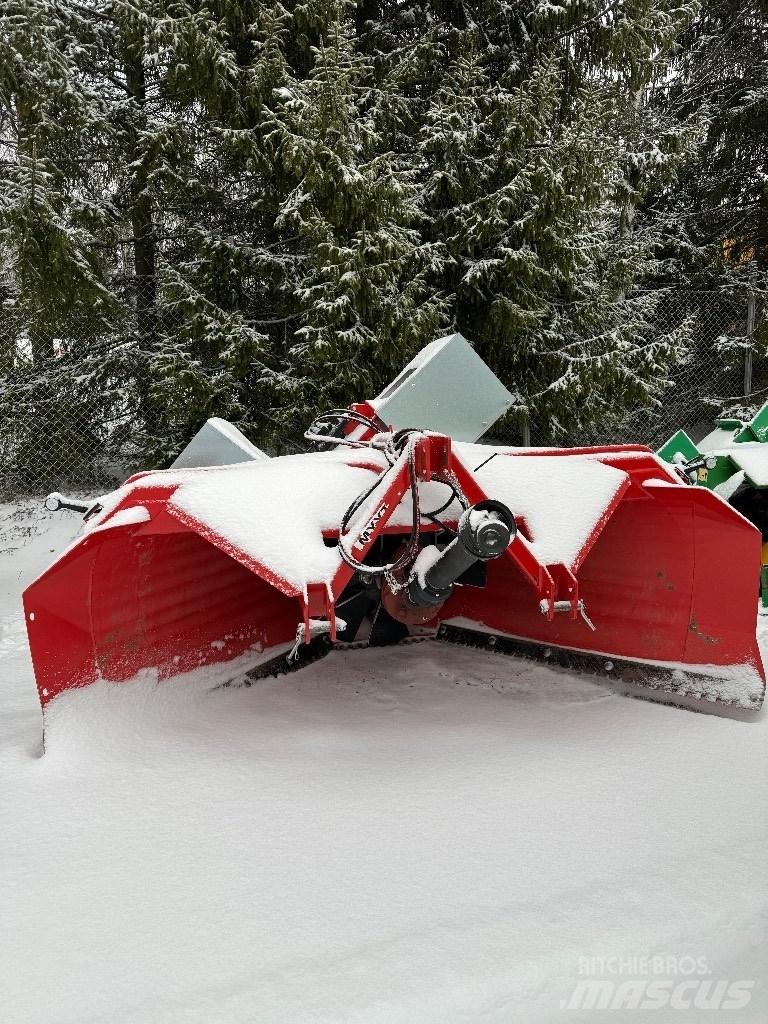 Varila Steel TR 270 除雪機