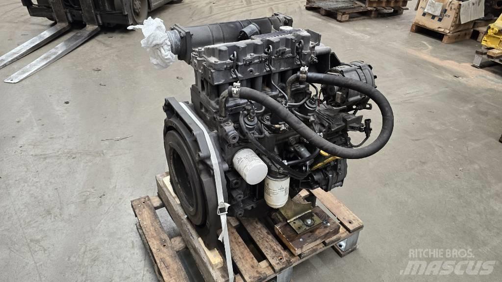 Deutz F3M2011 エンジン