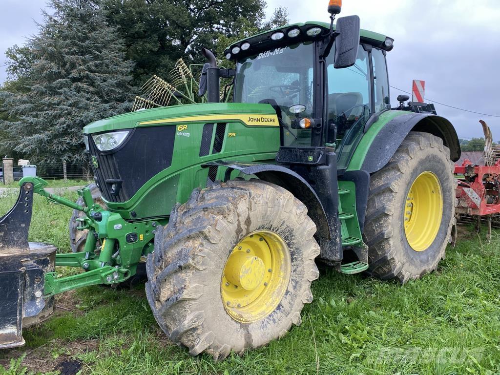 John Deere 6R 195 トラクター