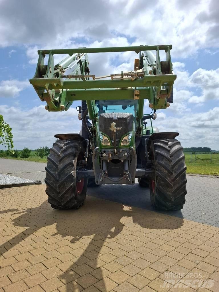 Fendt 724 Profi Plus トラクター