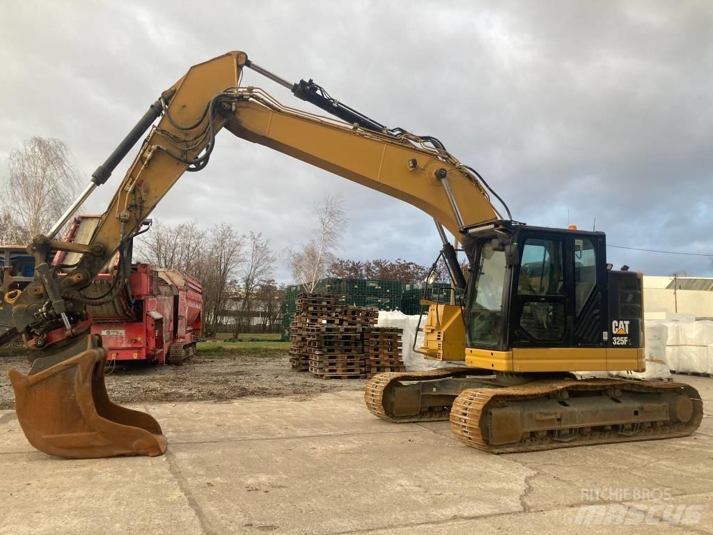 CAT 325 F LCR 大型油圧ショベル12t以上（パワーショベル・ユンボ）