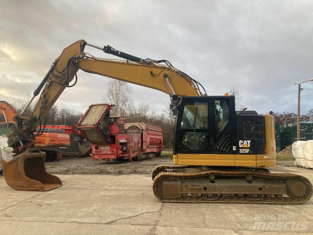 CAT 325 F LCR 大型油圧ショベル12t以上（パワーショベル・ユンボ）