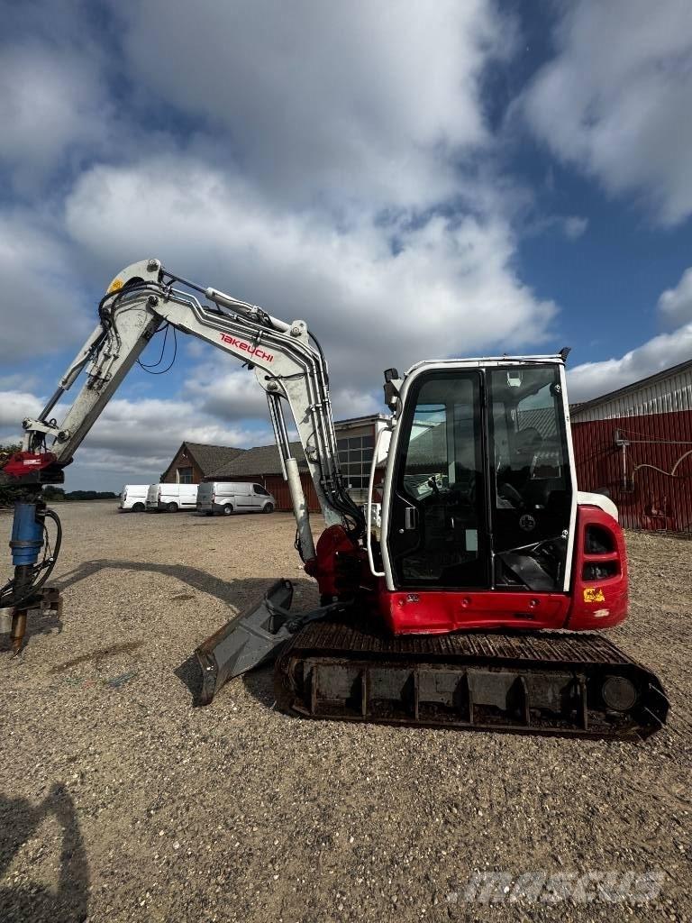 Takeuchi TB 370 大型油圧ショベル12t以上（パワーショベル・ユンボ）