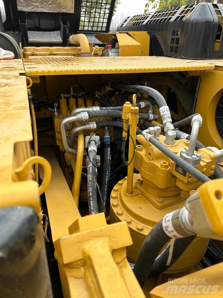 CAT 336 D 大型油圧ショベル12t以上（パワーショベル・ユンボ）