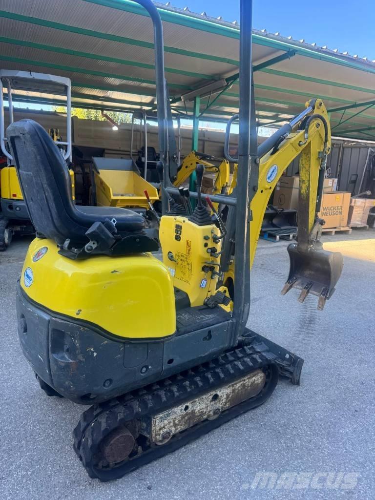Wacker Neuson 803 大型油圧ショベル12t以上（パワーショベル・ユンボ）