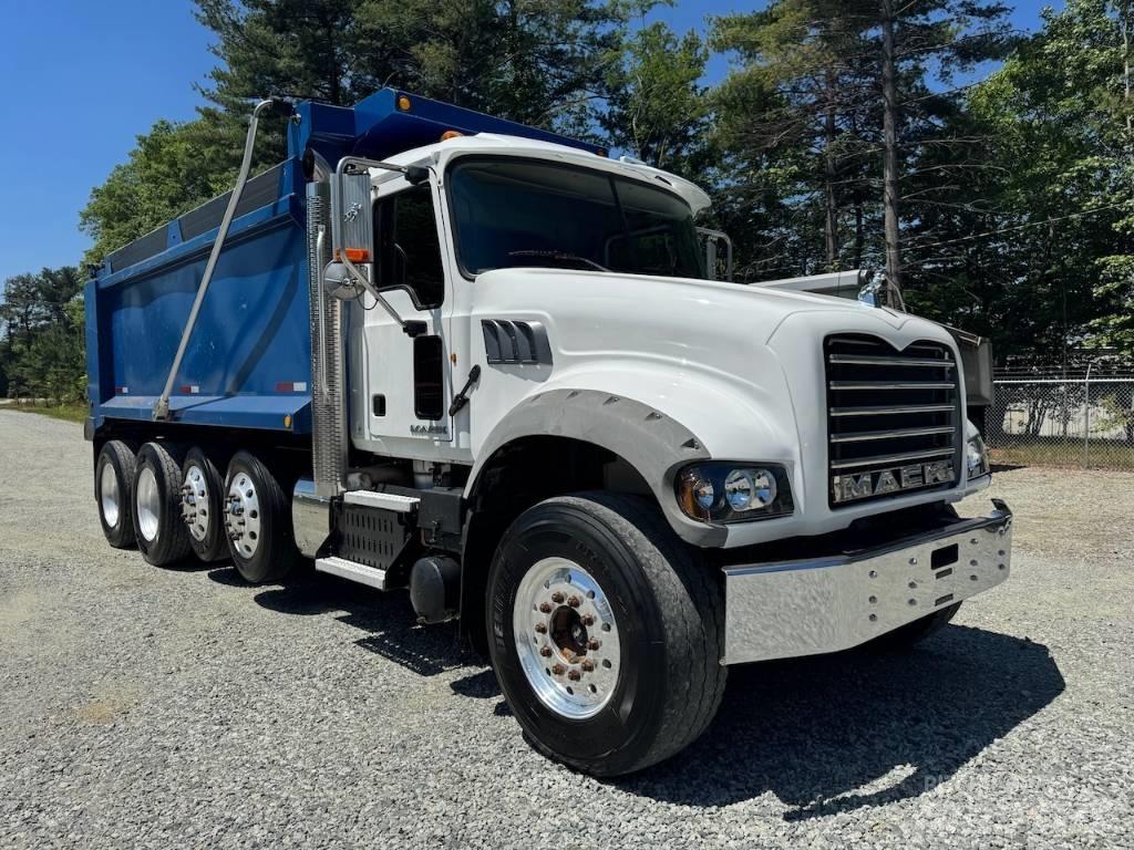 Mack GU 713 ダンプ