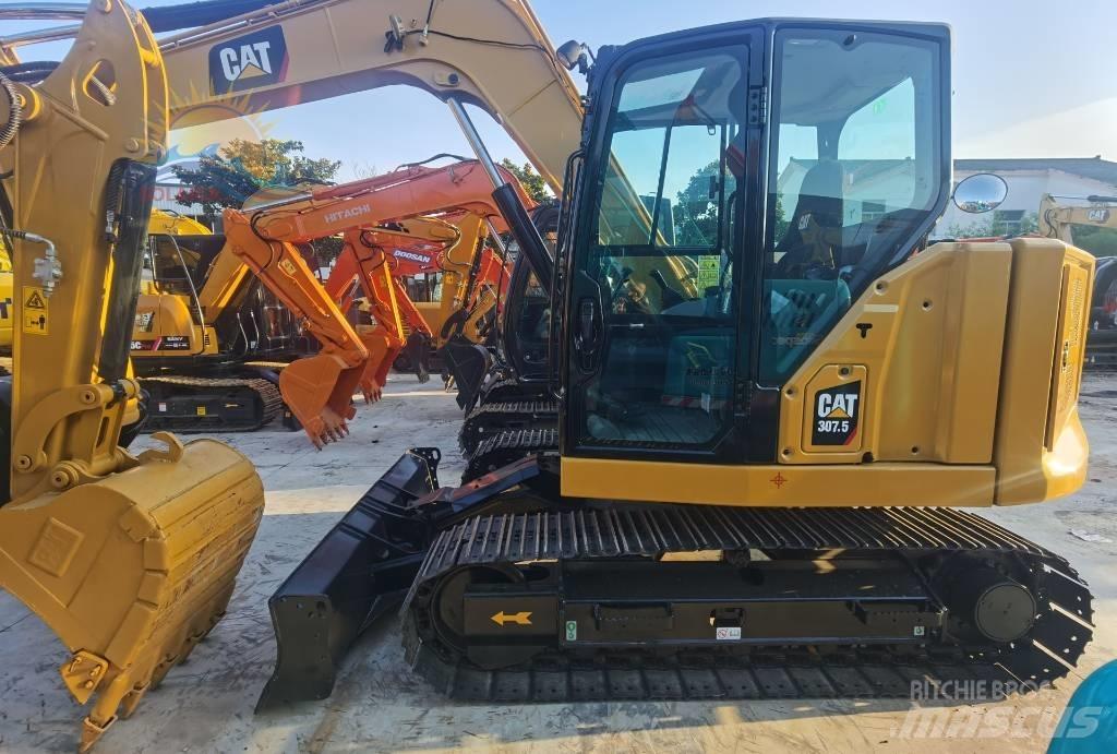 CAT 307.5 ミニ油圧ショベル 7t以下（ミニユンボ・ミニディガー）