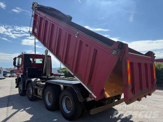 Iveco Trakker 500 箱