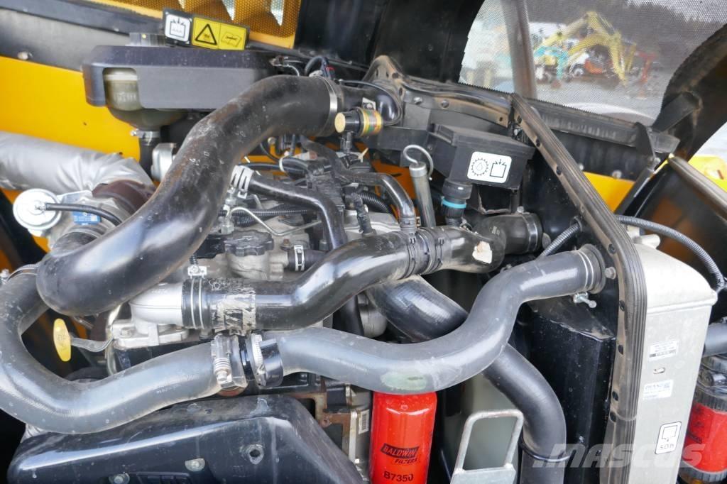 JCB 506-36 テレスコーピックハンドラー