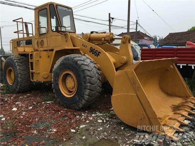 CAT 966 F ホイールローダー・タイヤショベル