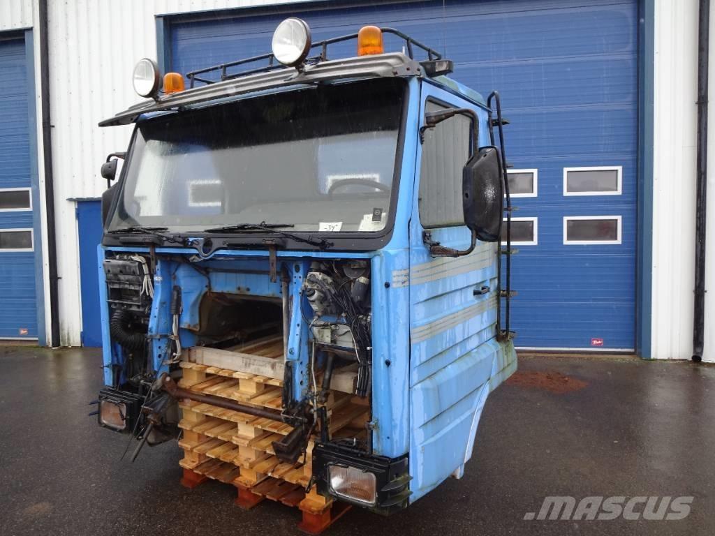 Scania Hytt CR13 キャビン及び内装