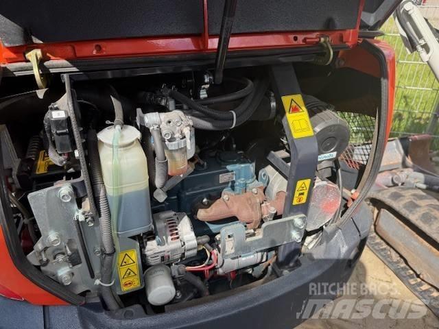 Kubota KX 018-4 ミニ油圧ショベル 7t以下（ミニユンボ・ミニディガー）