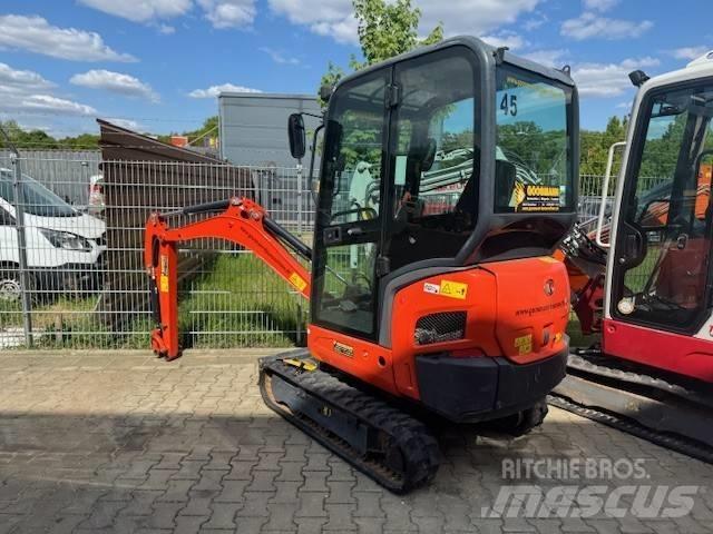 Kubota KX 018-4 ミニ油圧ショベル 7t以下（ミニユンボ・ミニディガー）