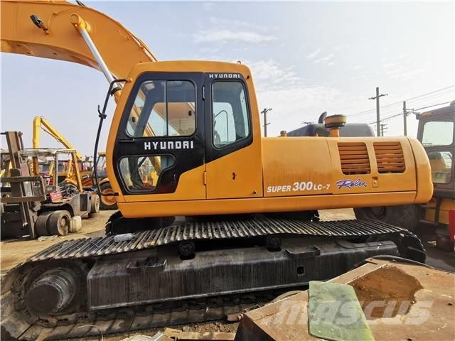Hyundai R300LC-7 大型油圧ショベル12t以上（パワーショベル・ユンボ）