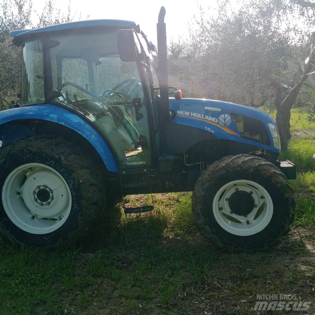 New Holland T 4.55 トラクター