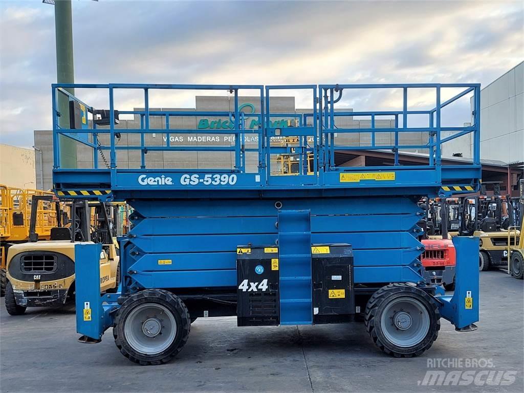 Genie GS5390RT シザースリフト