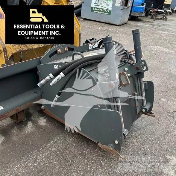Bobcat 24PLA アスファルトスピリッティングマシーン