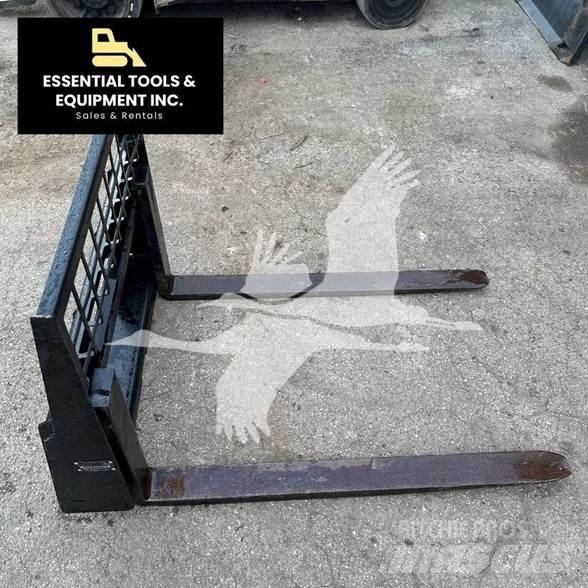 Bobcat 6809716 フォーク