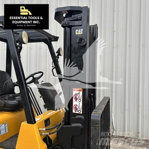 CAT GC40KSTR ディーゼル・軽油