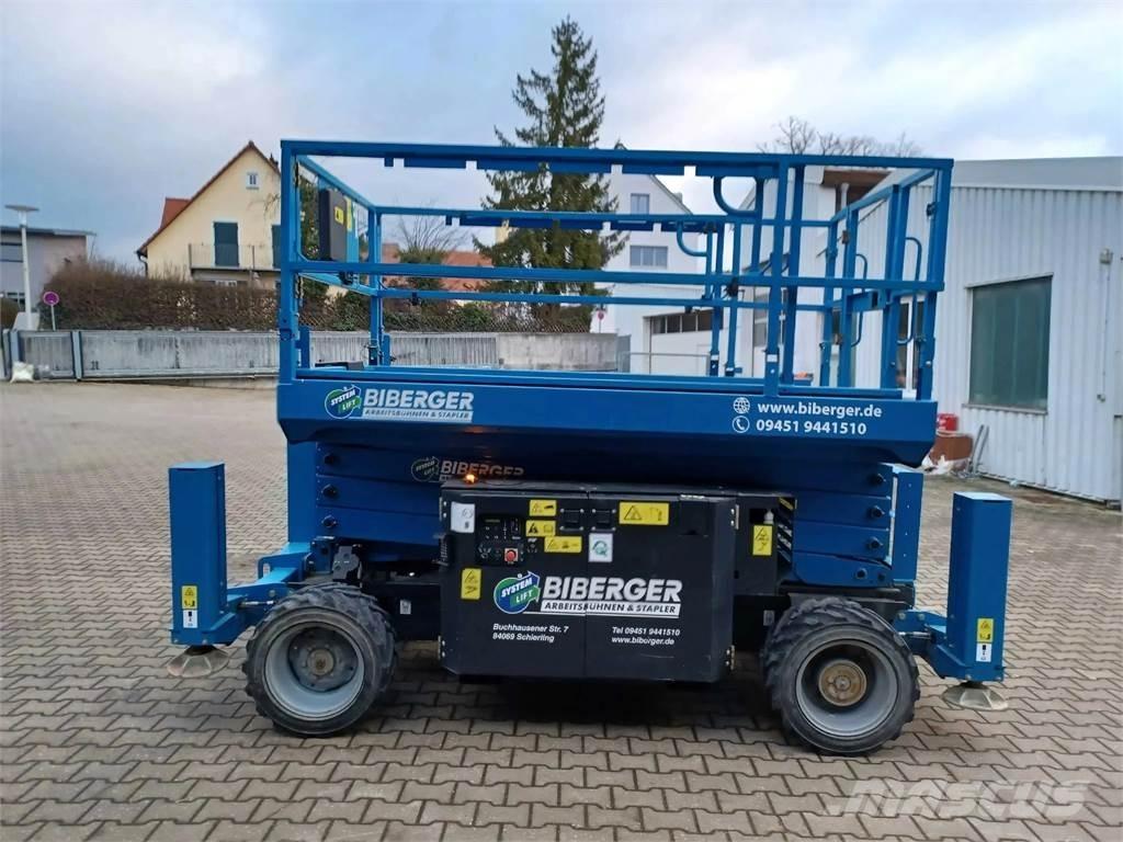 Genie GS 3369 RT シザースリフト