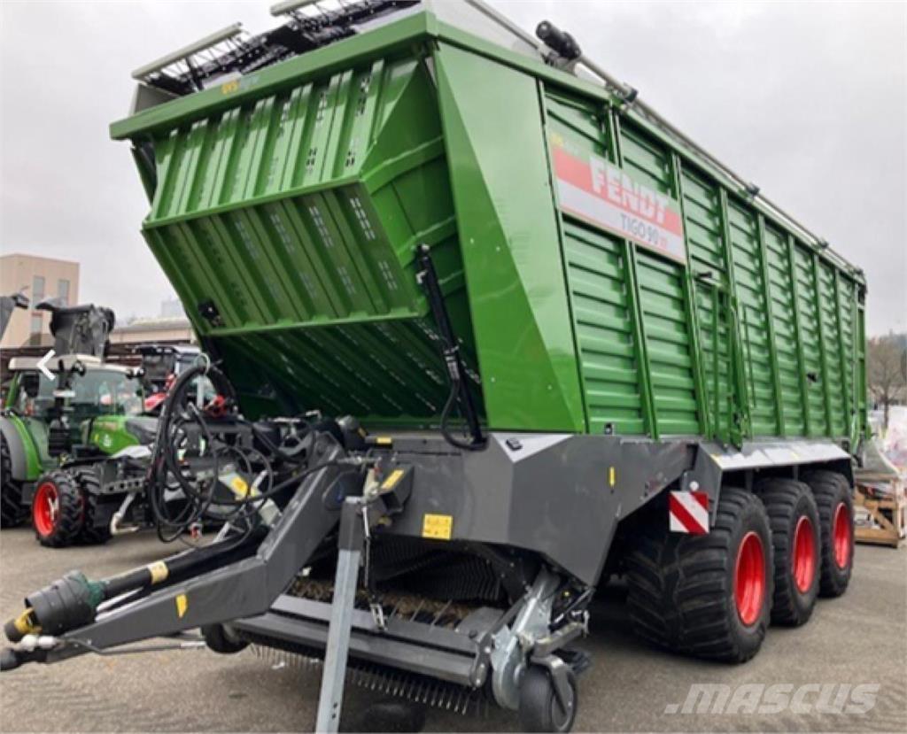 Fendt Tigo XR90 セルフローディングトレーラー