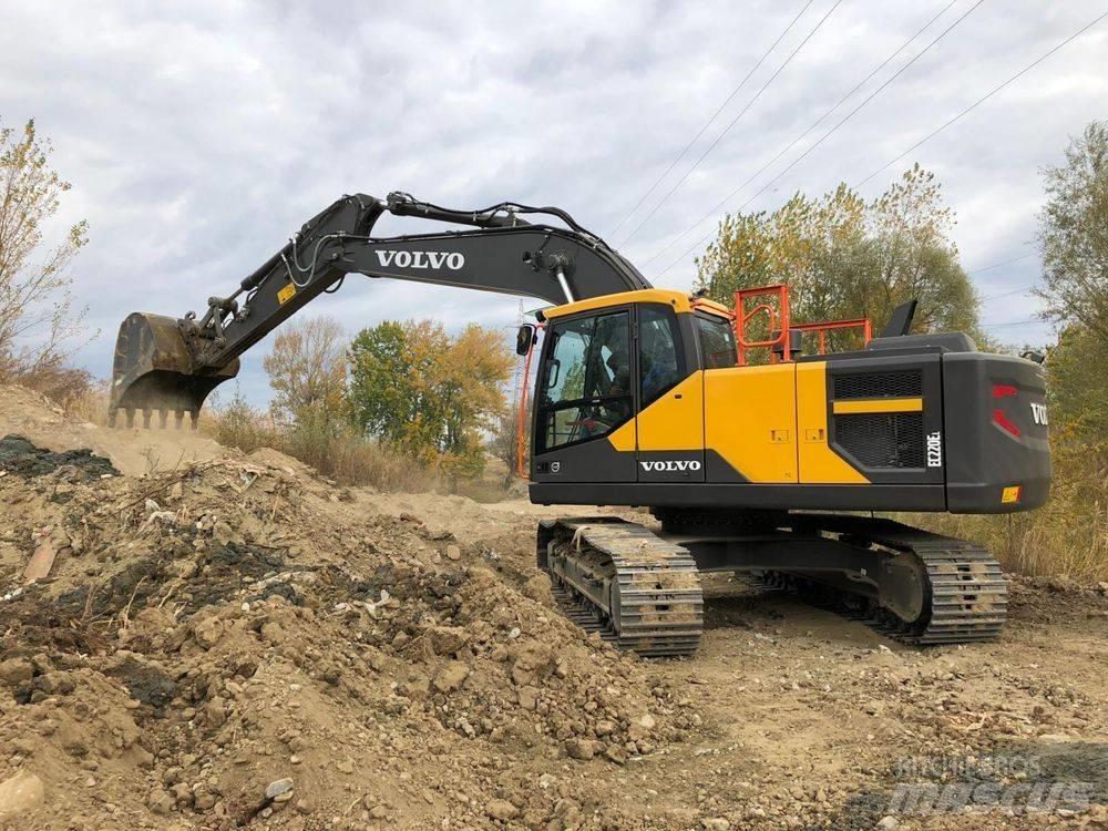 Volvo EC220 EL 大型油圧ショベル12t以上（パワーショベル・ユンボ）
