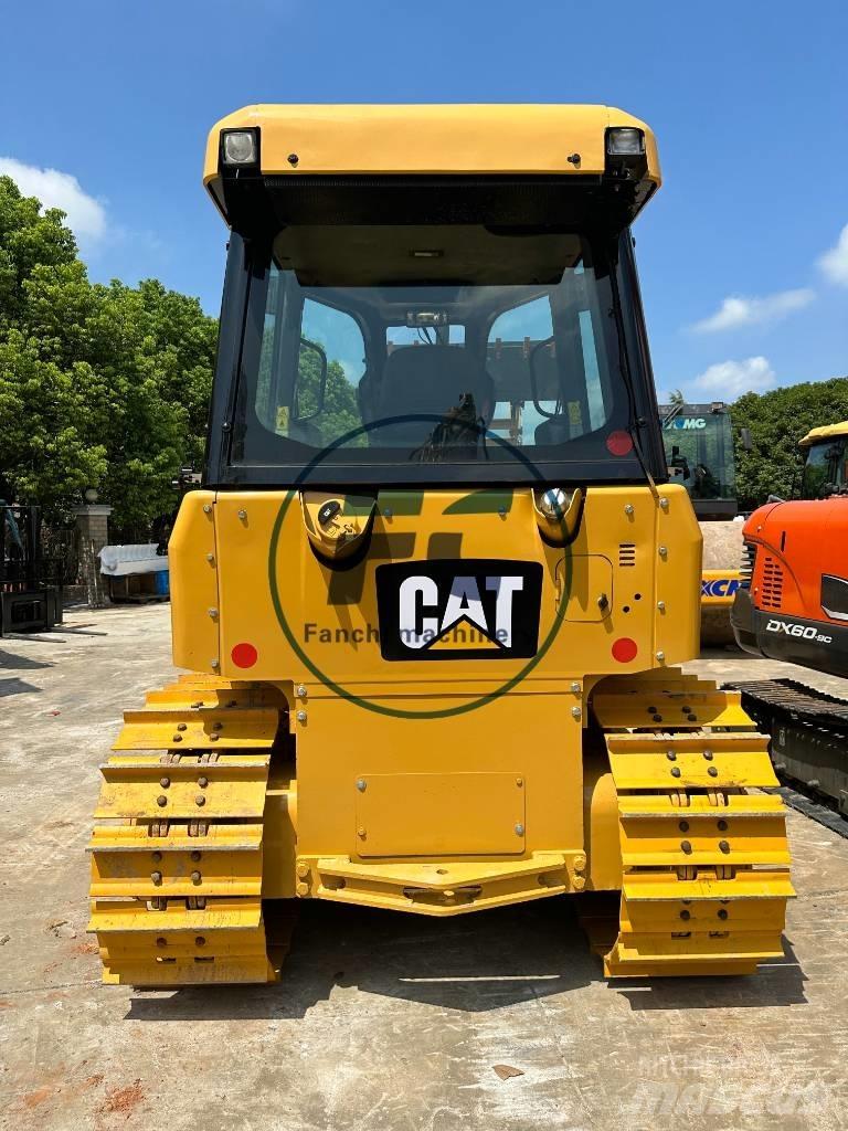 CAT D 5 K ブルドーザー