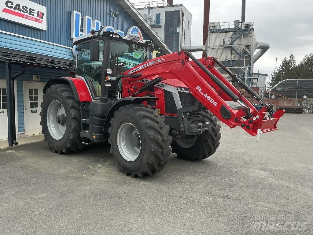 Massey Ferguson 8 S トラクター