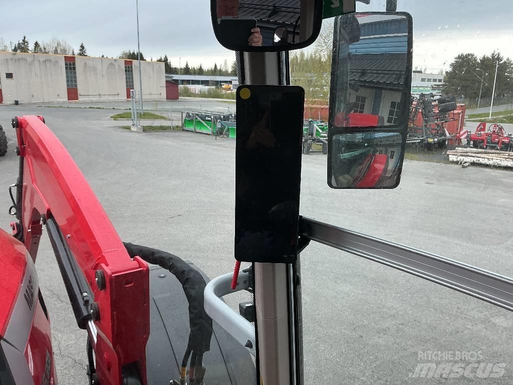 Massey Ferguson 8 S トラクター