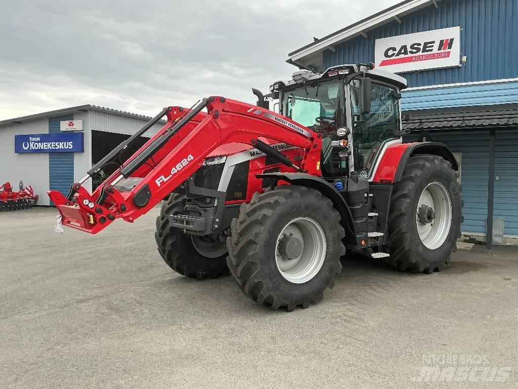 Massey Ferguson 8 S トラクター