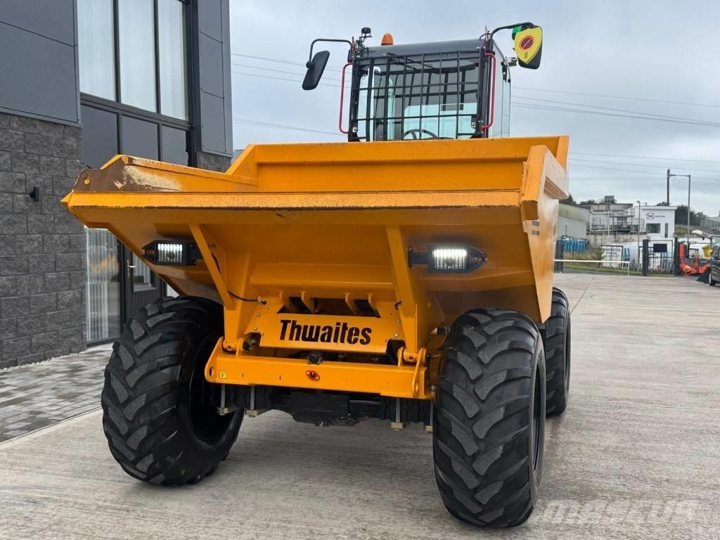Thwaites Mach 2390 サイト　ダンプ