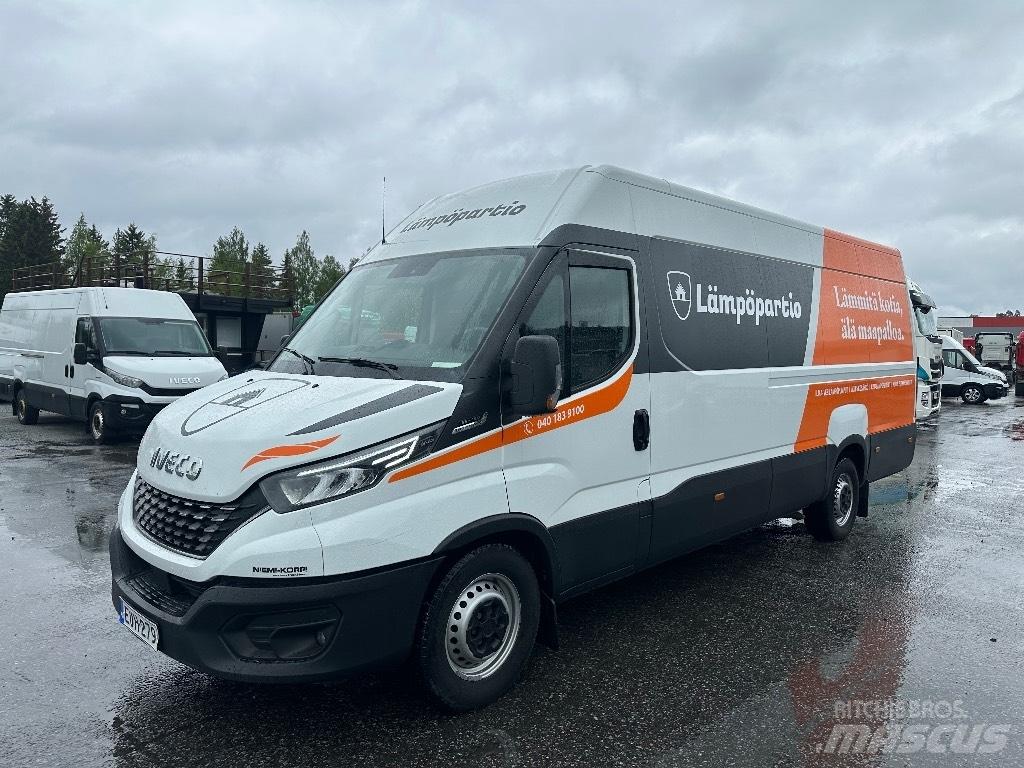 Iveco Daily 35S16 パネルバン