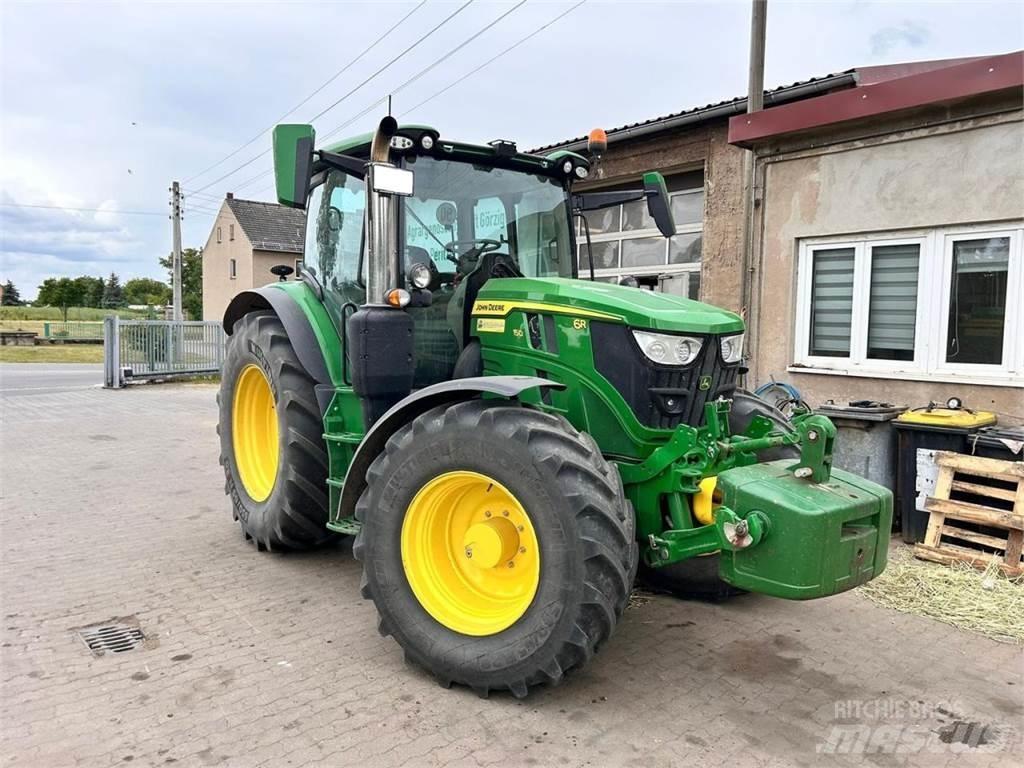 John Deere 6R 150 トラクター