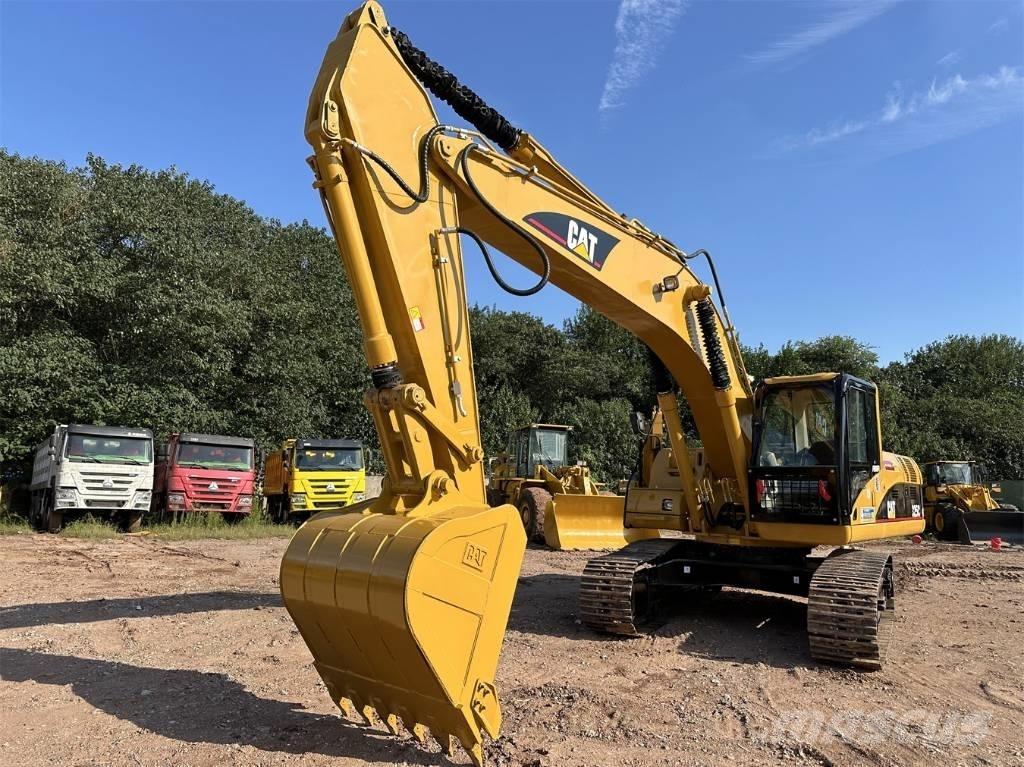 CAT 325 CL 大型油圧ショベル12t以上（パワーショベル・ユンボ）