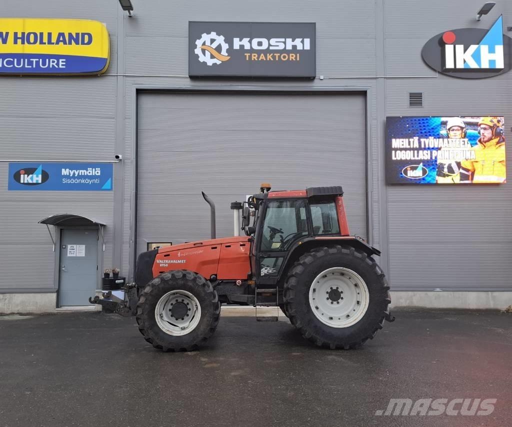 Valtra Valmet 8950 トラクター